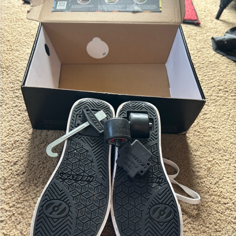 Heelys Black and White Skate Shoes